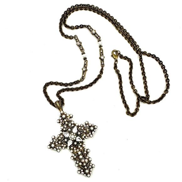 Sweet Romance Lace Cross Pendant Necklace Crystal & Seed Pearls NWOT - Picture 2 of 11